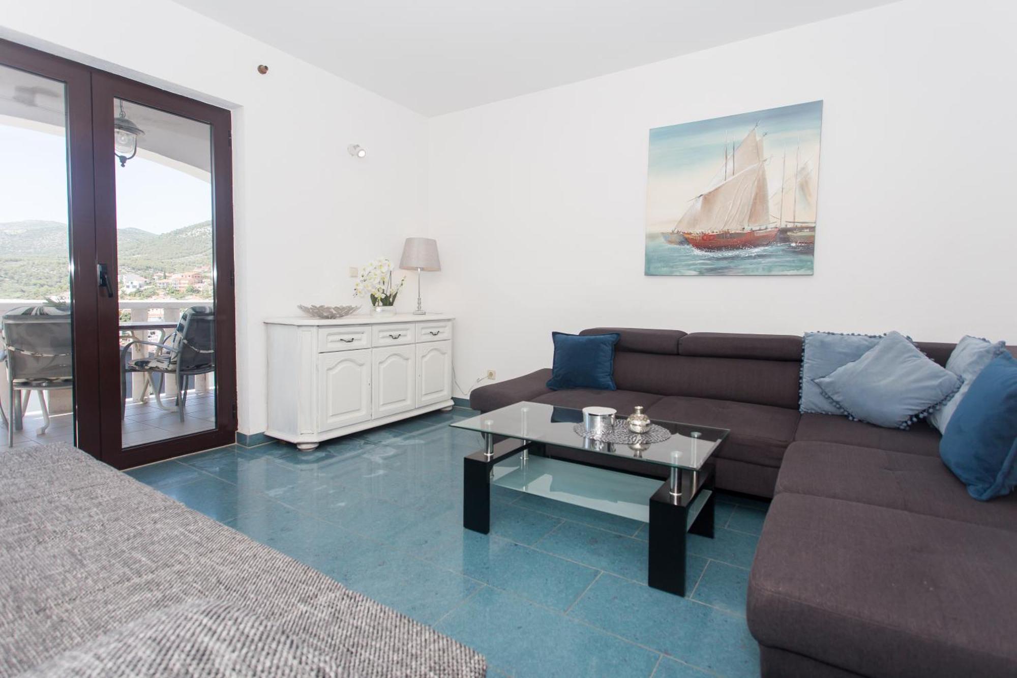 Apartmani Stanic Seget Vranjica Room photo