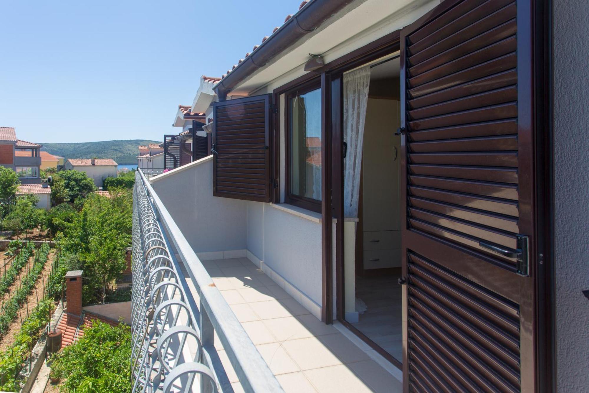 Apartmani Stanic Seget Vranjica Room photo