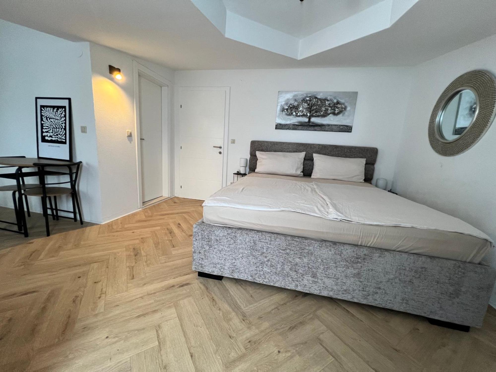 Apartmani Stanic Seget Vranjica Exterior photo